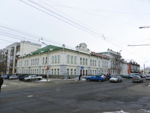 Здание Александровской женской гимназии 